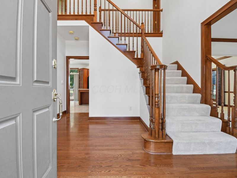 1215 Poppy Hills Drive, Blacklick, OH 43004 Photo 5