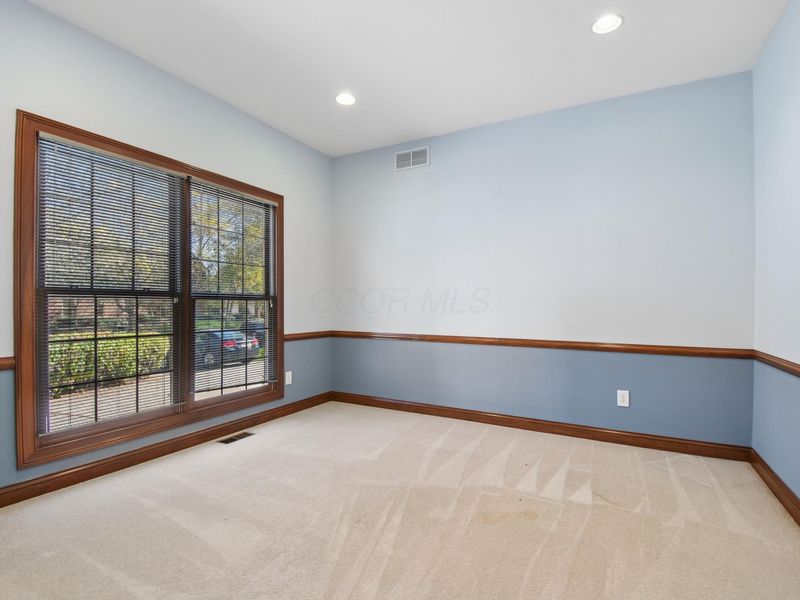 1215 Poppy Hills Drive, Blacklick, OH 43004 Photo 6