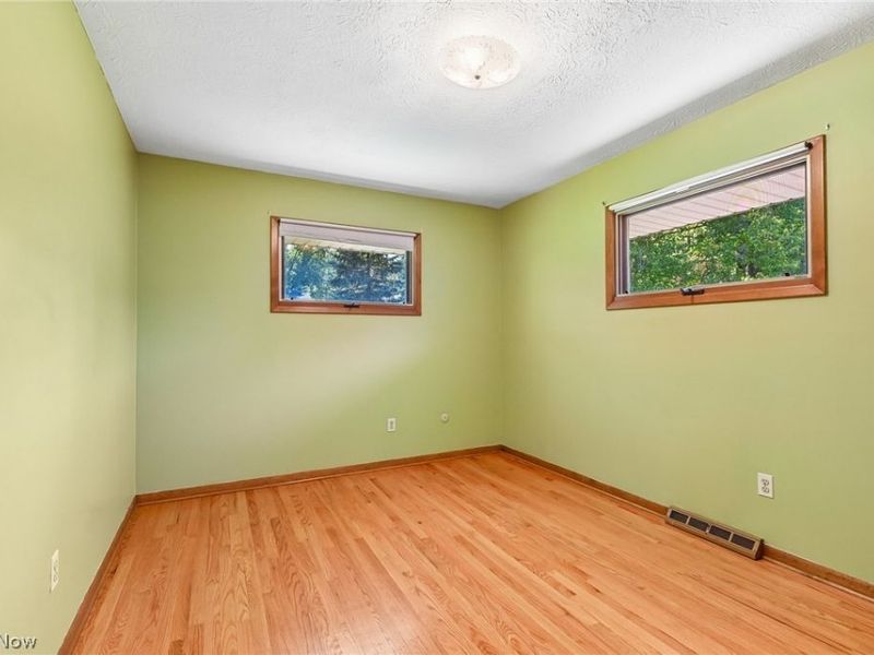 966 Primrose Drive, Seven Hills, OH 44131 Photo 15