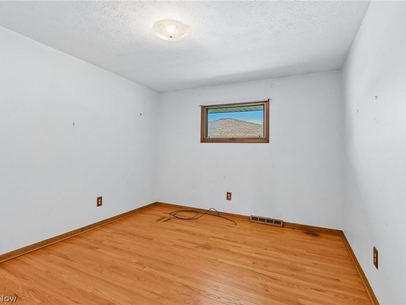 966 Primrose Drive, Seven Hills, OH 44131 Photo 19