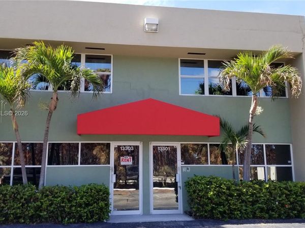 13303 SW 124th St , Unit 13, Miami, FL 33186