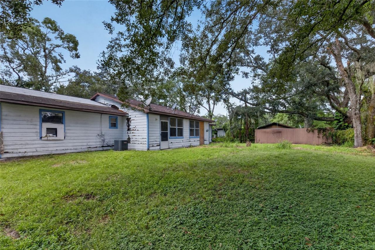 1451 Nocatee Street , Intercession City, FL 33848 Photo