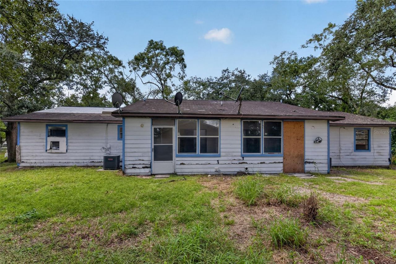 1451 Nocatee Street , Intercession City, FL 33848 Photo
