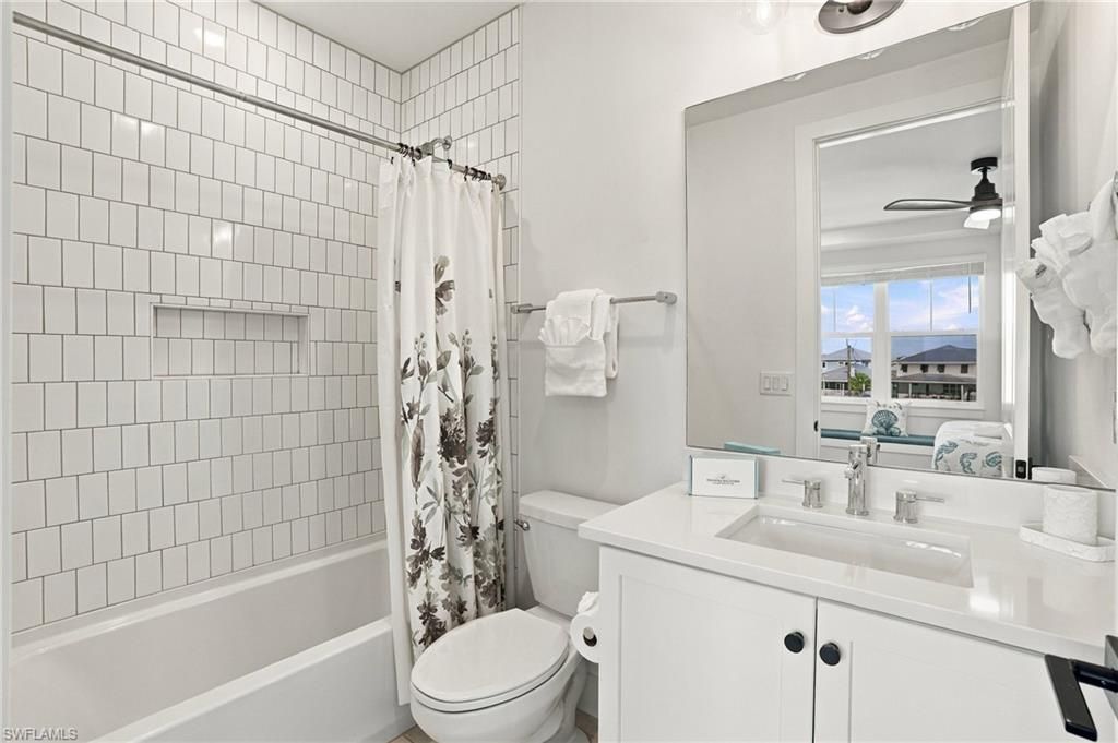 118 Fairweather Ln, Fort Myers Beach, FL 33931 Photo