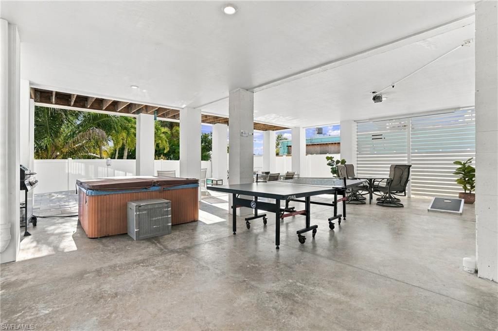 118 Fairweather Ln, Fort Myers Beach, FL 33931 Photo