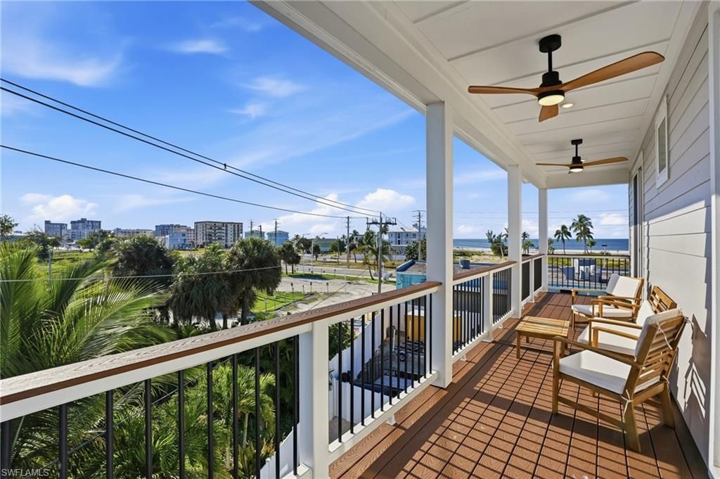 118 Fairweather Ln, Fort Myers Beach, FL 33931 Photo