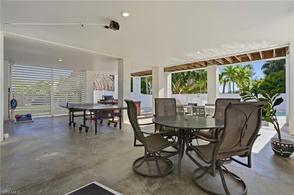 118 Fairweather Ln, Fort Myers Beach, FL 33931 Photo
