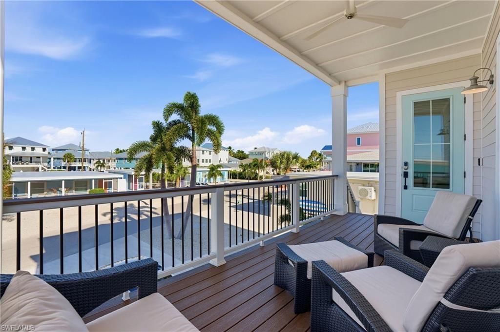 118 Fairweather Ln, Fort Myers Beach, FL 33931 Photo