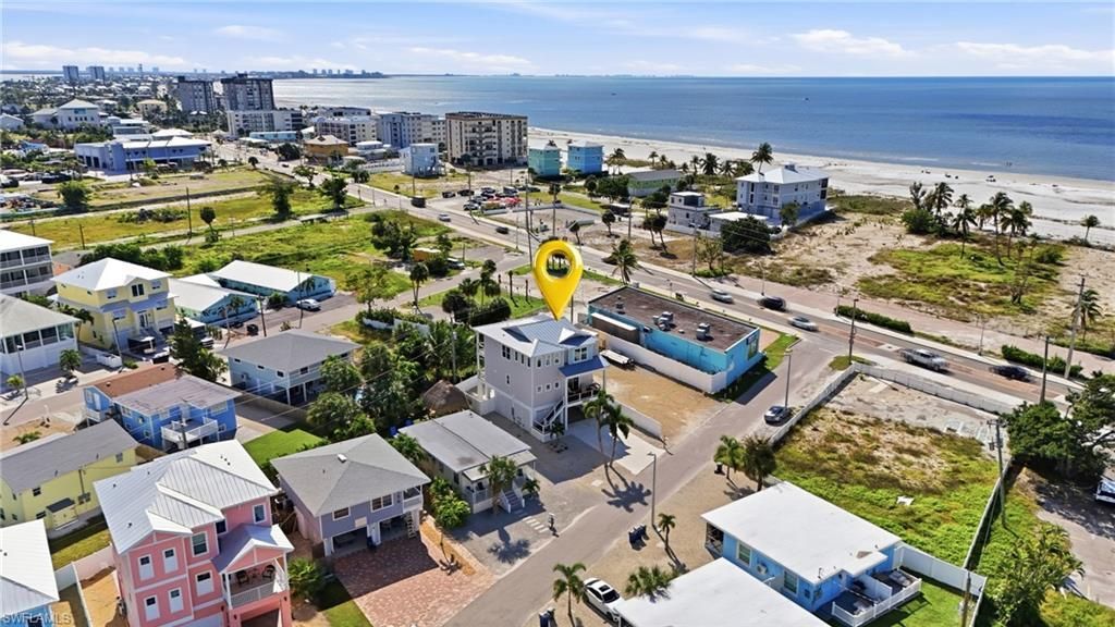 118 Fairweather Ln, Fort Myers Beach, FL 33931 Photo