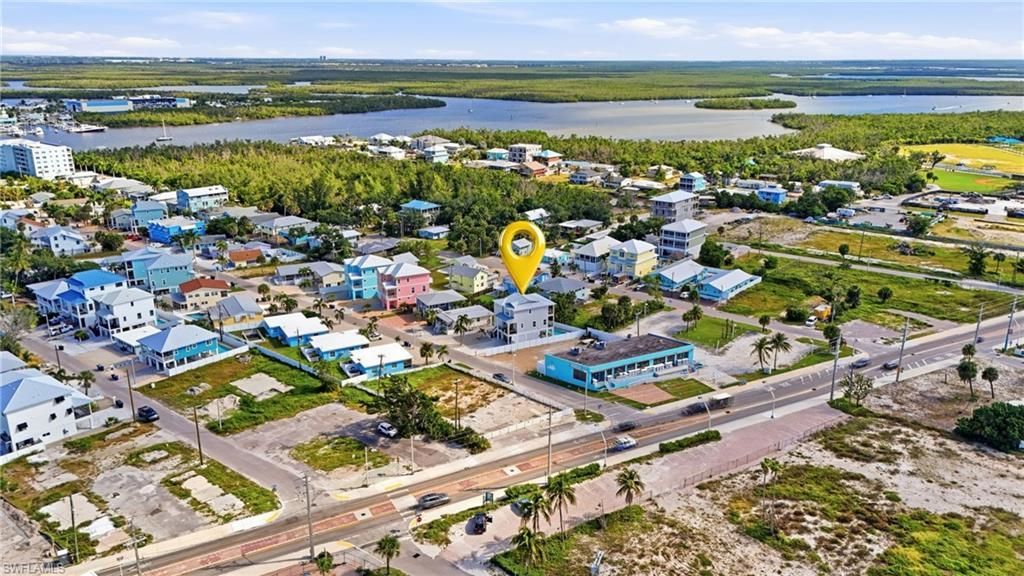 118 Fairweather Ln, Fort Myers Beach, FL 33931 Photo