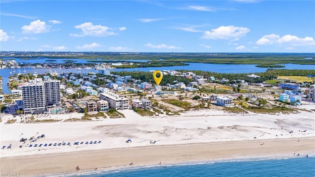118 Fairweather Ln, Fort Myers Beach, FL 33931 Photo