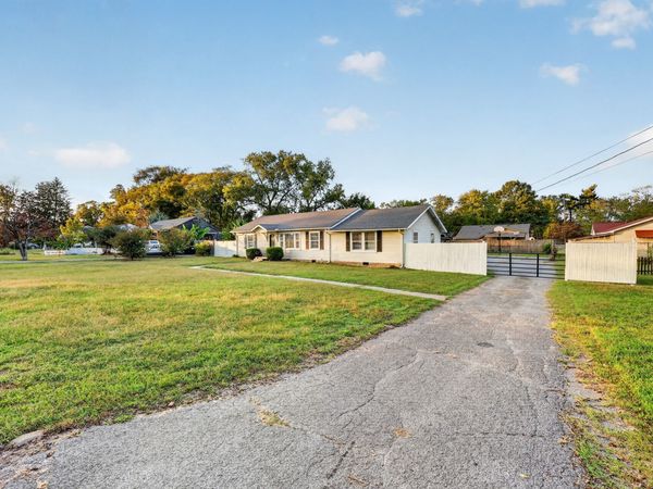 614 Peachtree St , Murfreesboro, TN 37129
