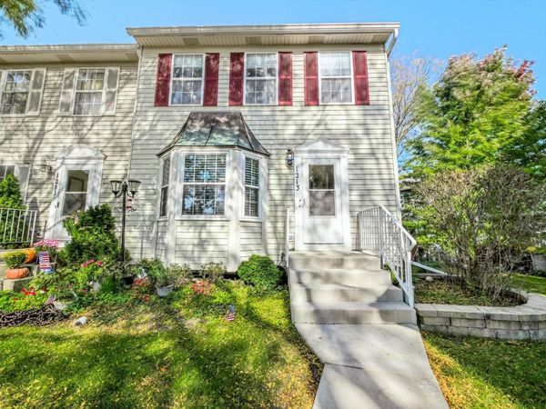 1213 Koster Court , Geneva, IL 60134