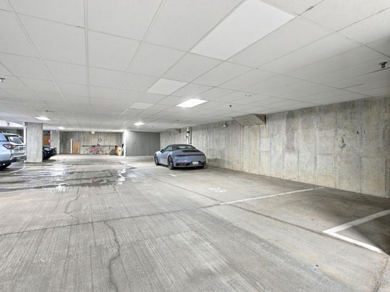1150 Vine Street, Unit 27, Cincinnati, OH 45202 Photo 28