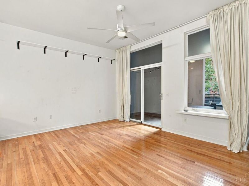 1150 Vine Street, Unit 27, Cincinnati, OH 45202 Photo 39