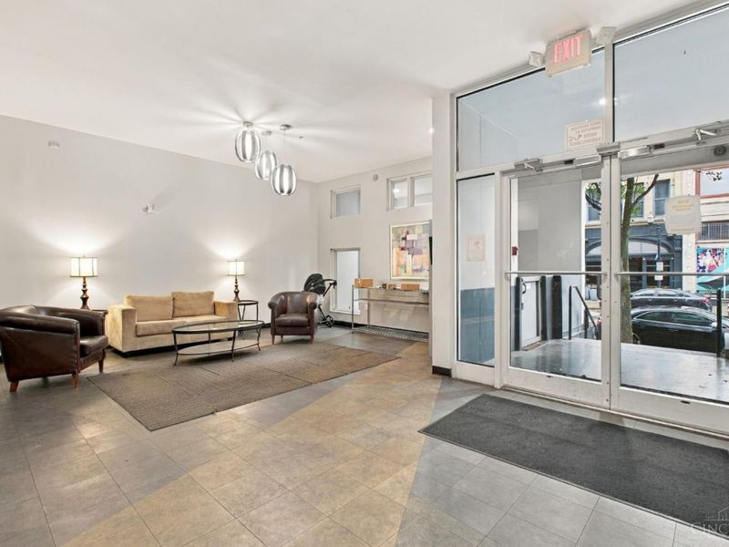 1150 Vine Street, Unit 27, Cincinnati, OH 45202 Photo 6