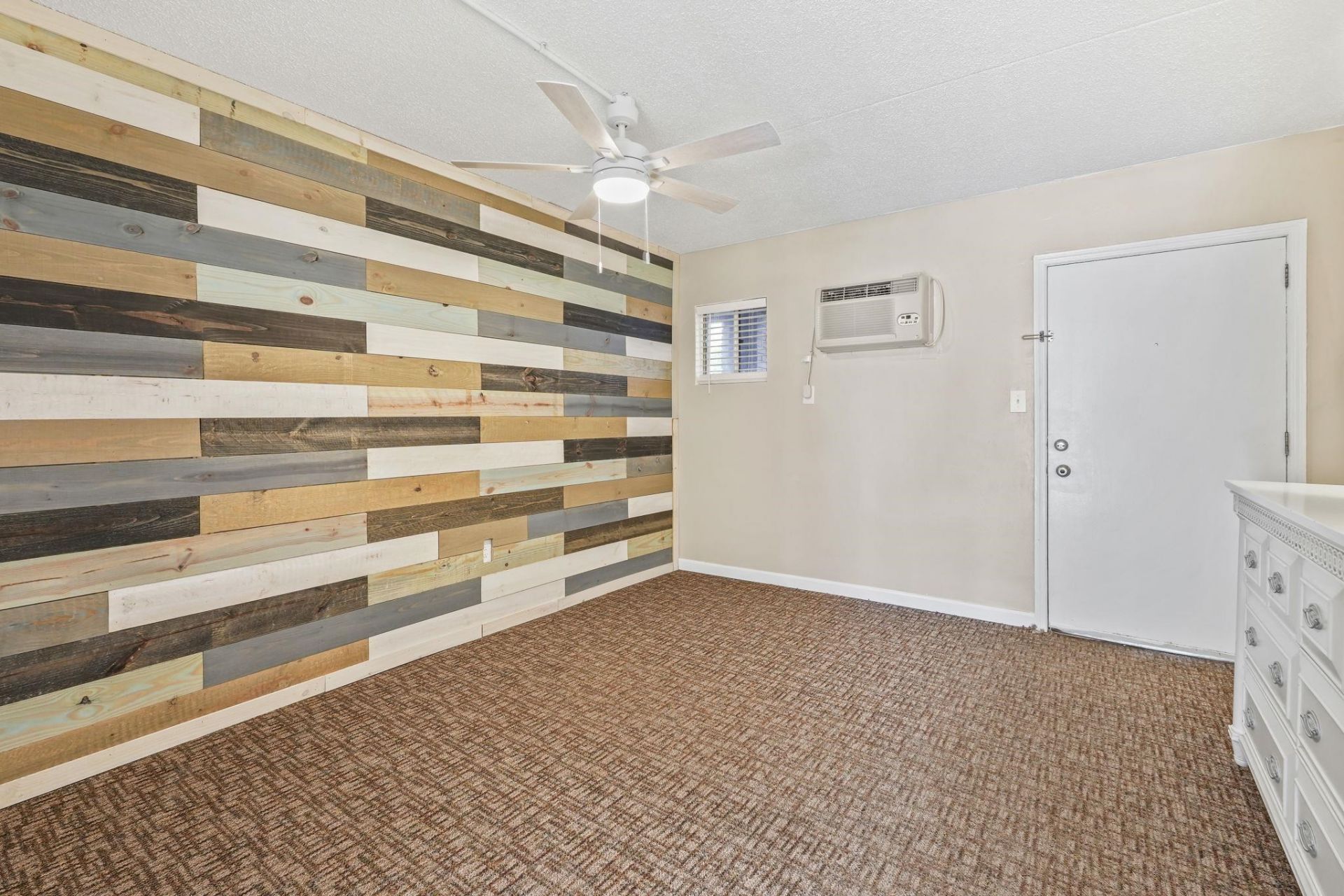 1600 S Ocean Blvd. Photo 6