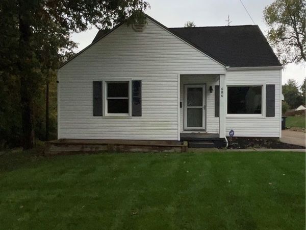 686 Prentiss Avenue , Akron, OH 44306
