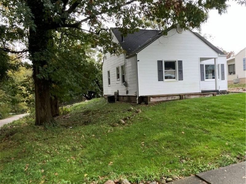 686 Prentiss Avenue, Akron, OH 44306 Photo 4