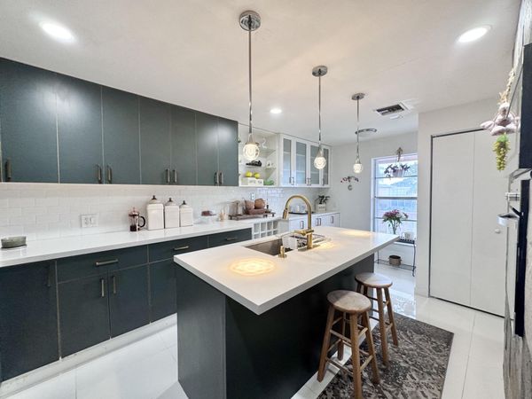 1341 NW 20TH Avenue, Unit 203, Delray Beach, FL 33445