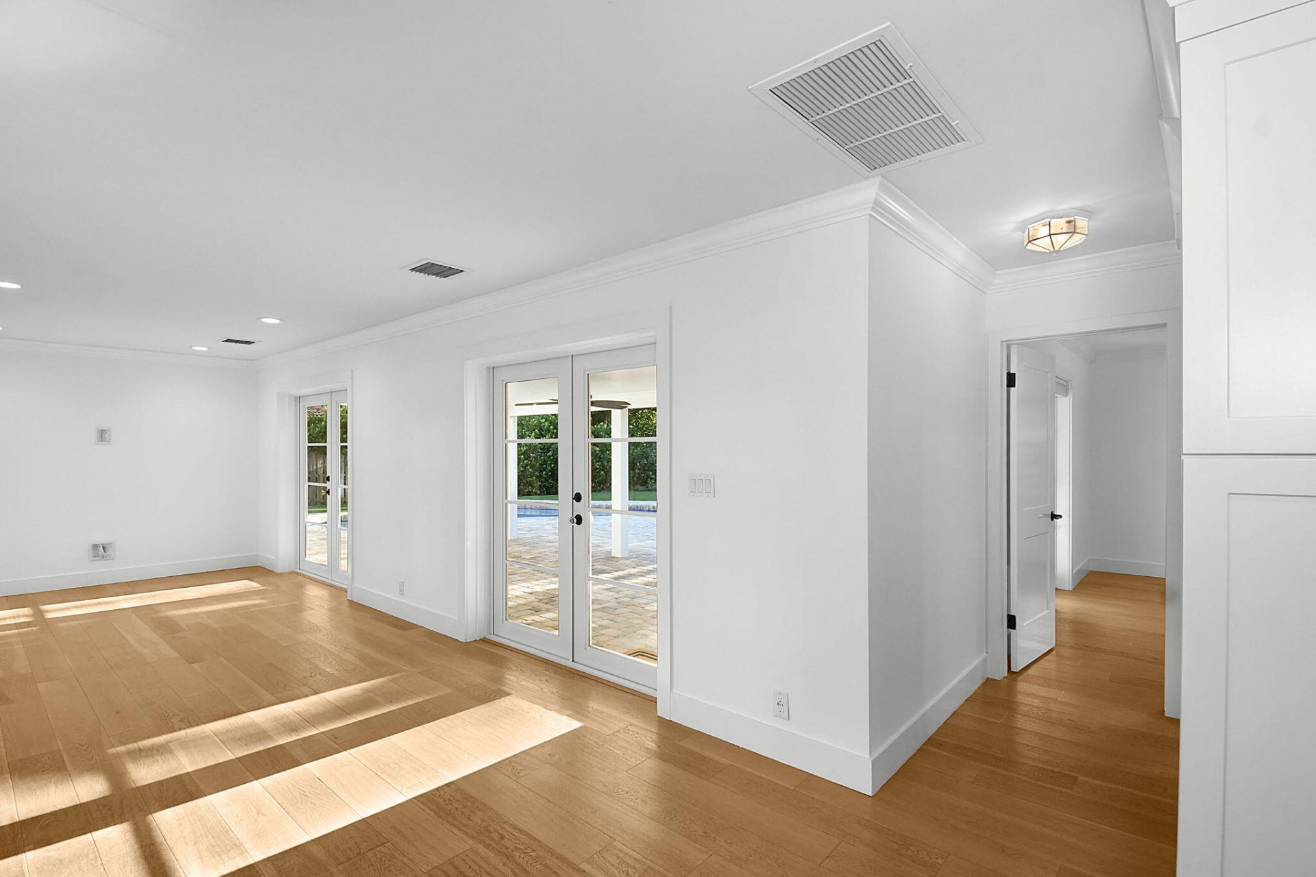 215 Golfview Drive, Tequesta, FL 33469 Photo