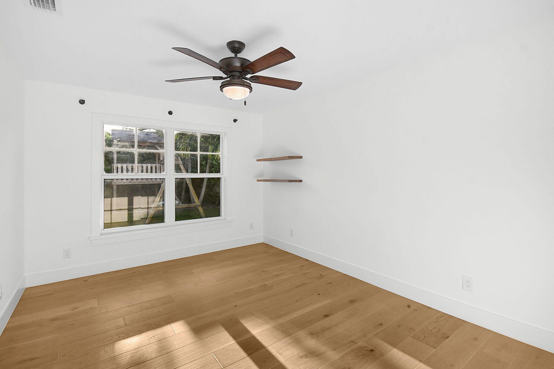 215 Golfview Drive, Tequesta, FL 33469 Photo