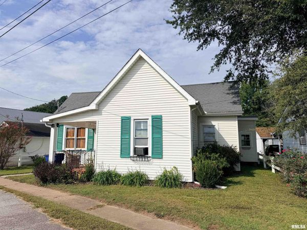 22483 RAILROAD Street, Olive Branch, IL 62969