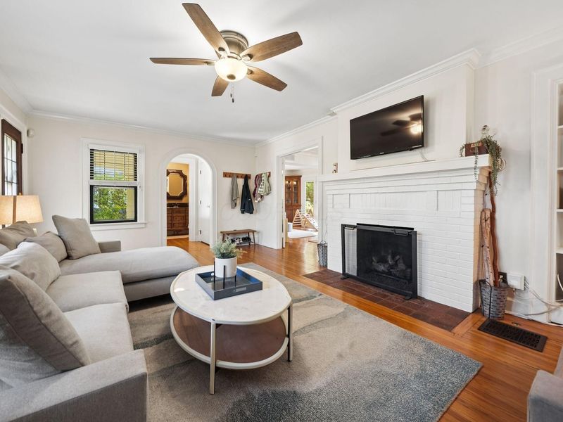 101 Amazon Place, Columbus, OH 43214 Photo 4