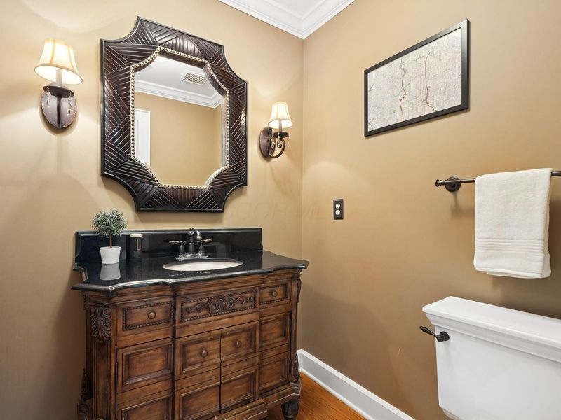 101 Amazon Place, Columbus, OH 43214 Photo 7