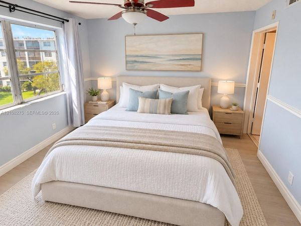 2226 N Cypress Bend Dr, Unit 409, Pompano Beach, FL 33069