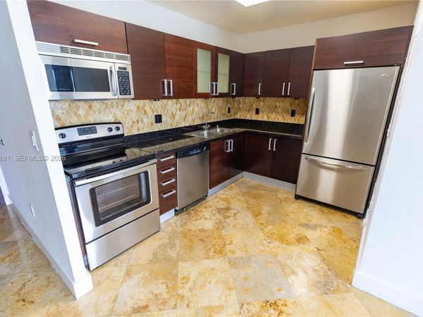 3250 Grand Ave, Unit 404, Miami, FL 33133