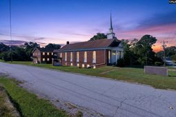 1408 Third Street photo 4