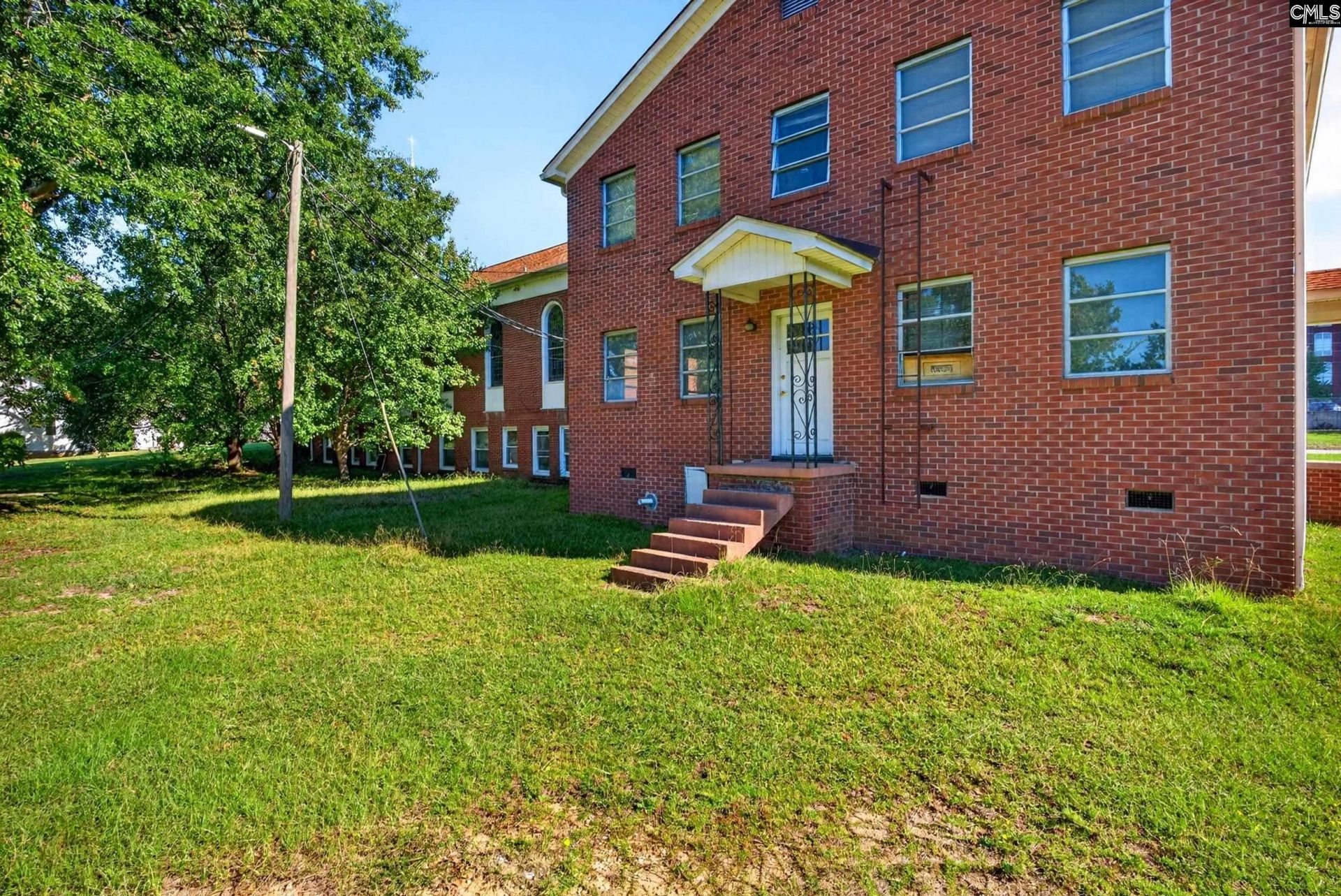 1408 Third Street Photo 8