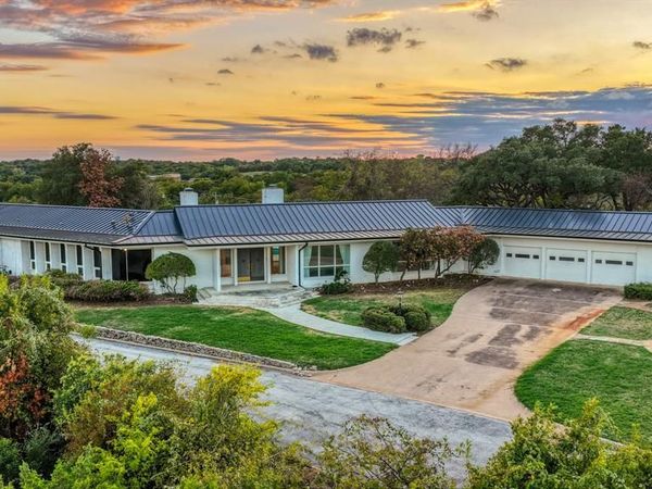 717 Oyster Hill Street , Weatherford, TX 76086