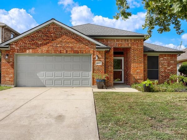 412 Crossbill Lane, Little Elm, TX 75068