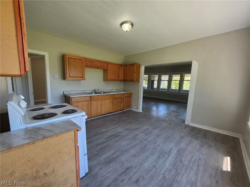 11419 Durant Avenue, Cleveland, OH 44108 Photo 3