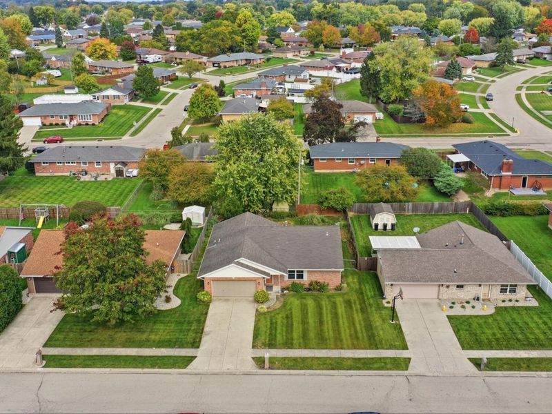 1762 Delmar Drive, Springfield, OH 45503 Photo 3