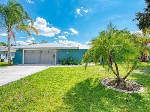 21225 BASSETT AVENUE , PORT CHARLOTTE, FL 33952
