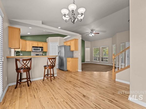 3750 N Rhodes Ave, Meridian, ID 83646