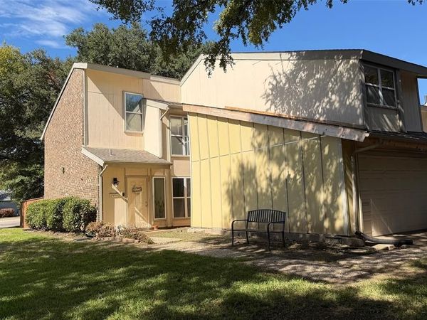 2994 Buttonwood Drive, Carrollton, TX 75006