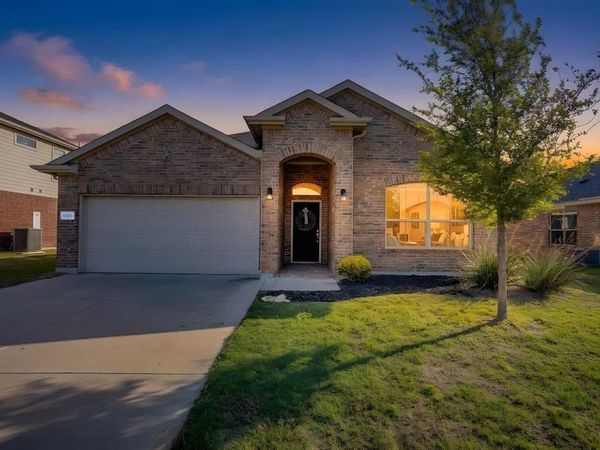 1203 Tiburon Trail, Cleburne, TX 76033