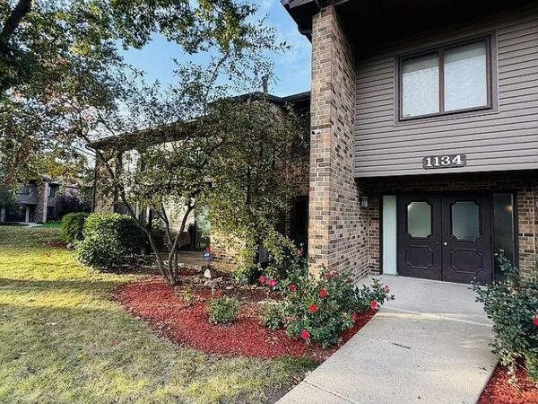 1134 E Randville Drive , Unit 1I, Palatine, IL 60074
