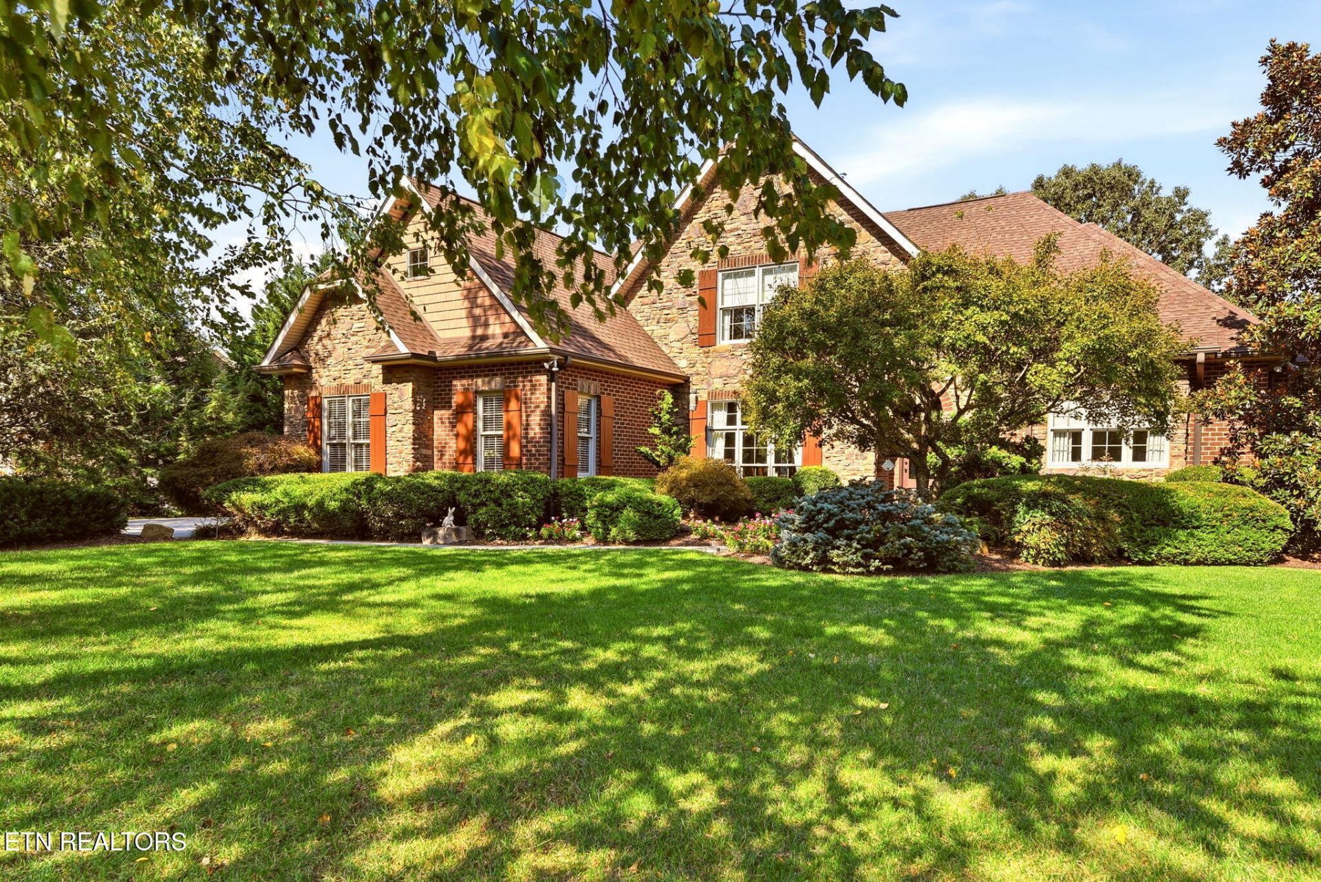 6753 Ingleside Lane, Knoxville, TN 37918 Main Photo