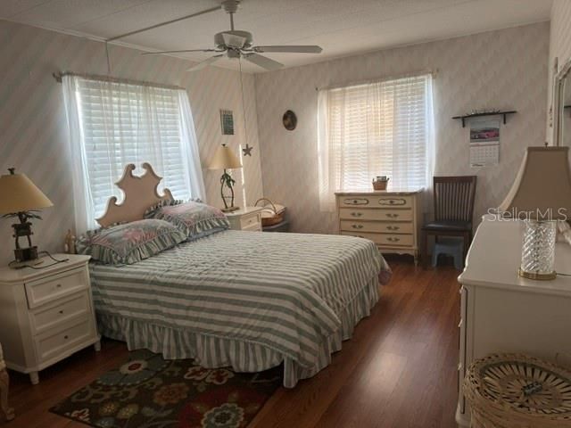 3412 Oakwood Boulevard S, Sarasota, FL 34237 Photo