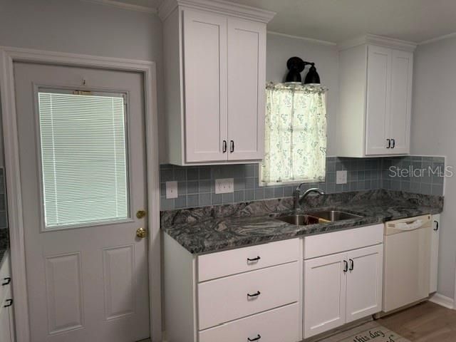 3412 Oakwood Boulevard S, Sarasota, FL 34237 Photo
