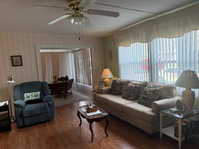 3412 Oakwood Boulevard S, Sarasota, FL 34237 Photo