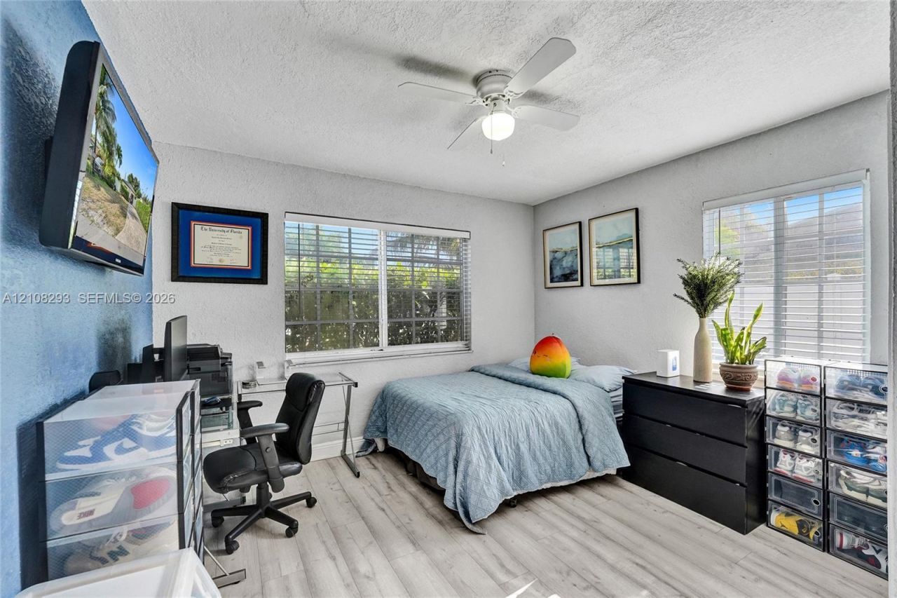 2826 Dewey St , Hollywood, FL 33020 Photo