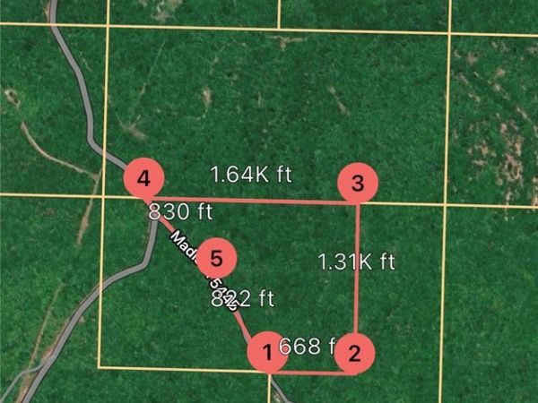 Madison 5445 , Combs, AR 72721