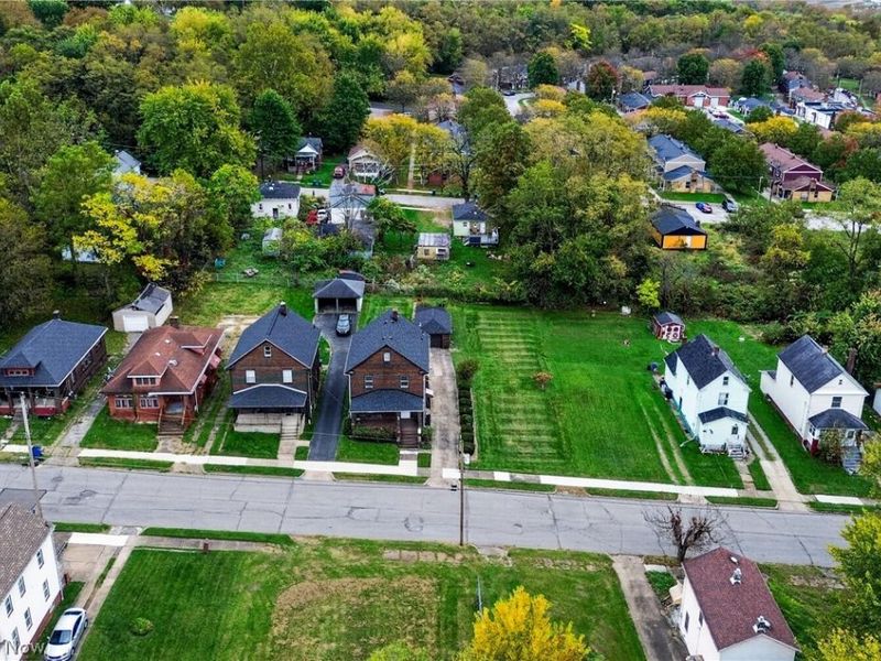 131 Madison Street, Campbell, OH 44405 Photo 34