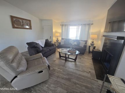 997 Spanish Springs Road, Sparks, NV 89434 Photo